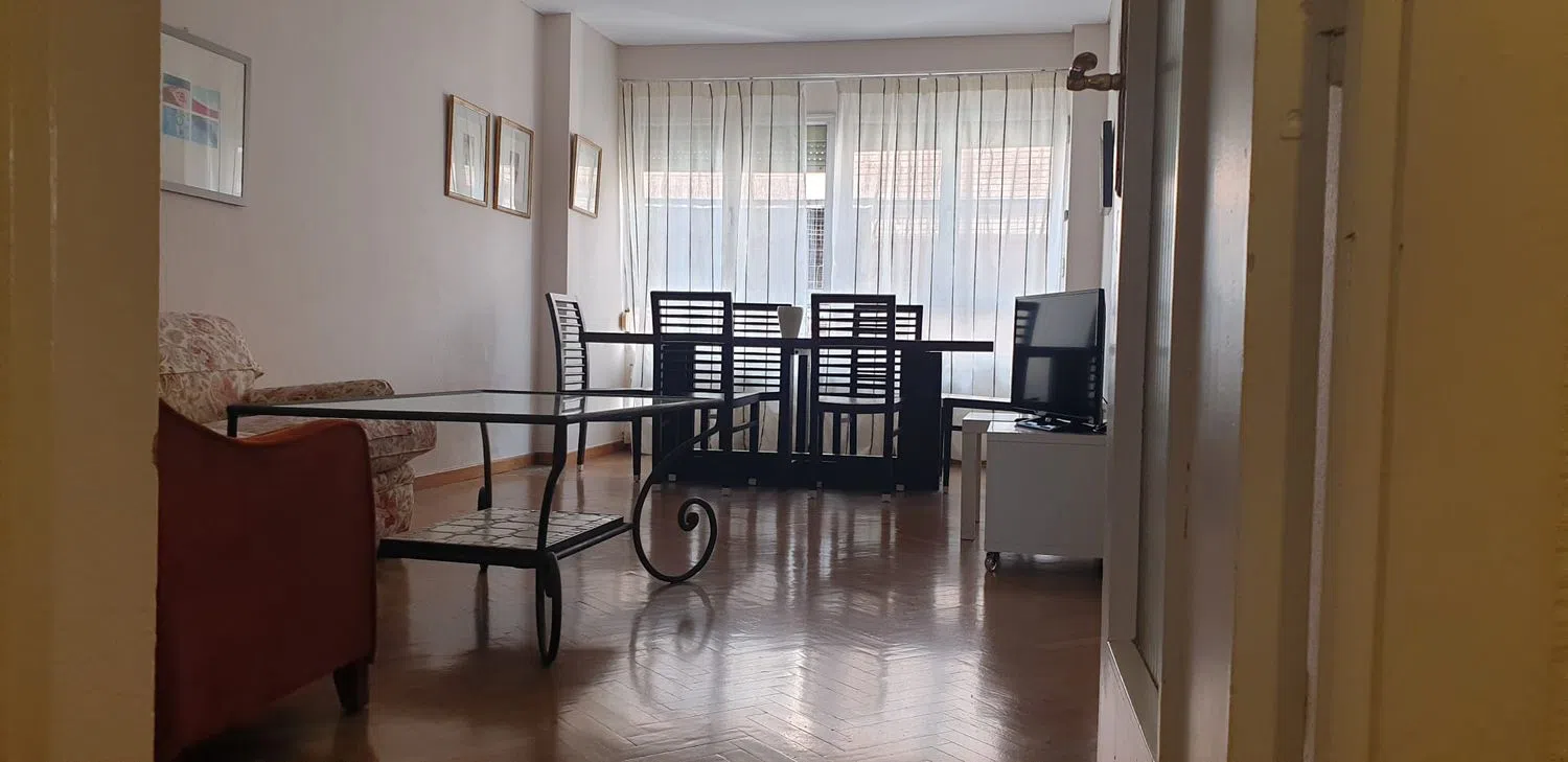 Piso en avenida de Cervantes, 6 - Foto 1