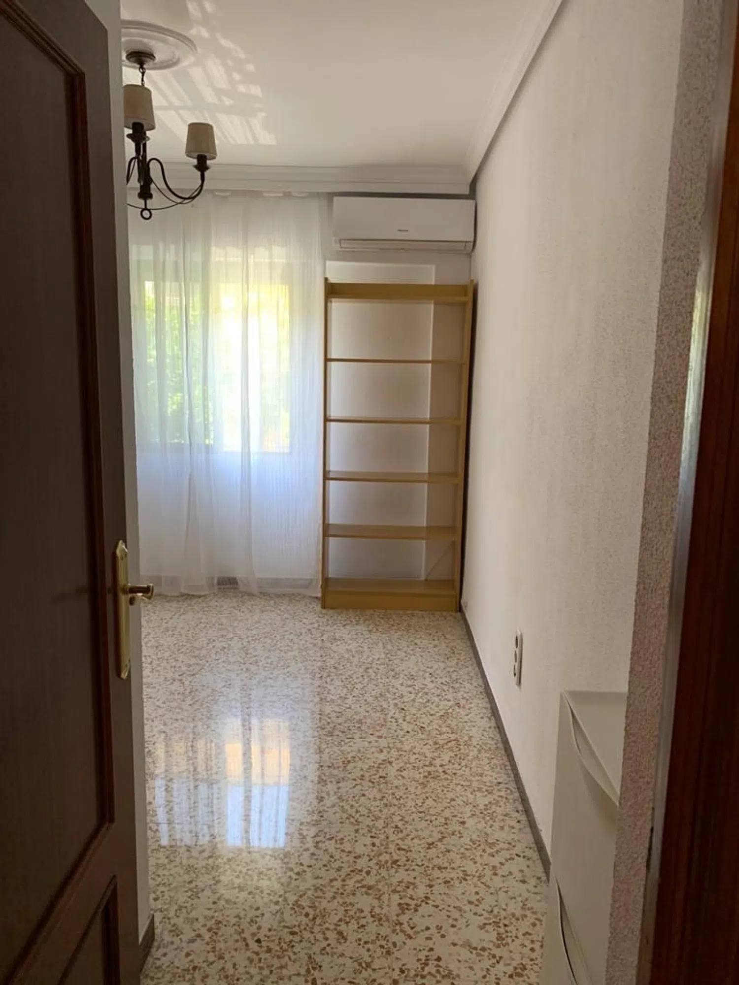 Piso en calle Castillo de Alcala de Guadaira, 5 - Foto 5