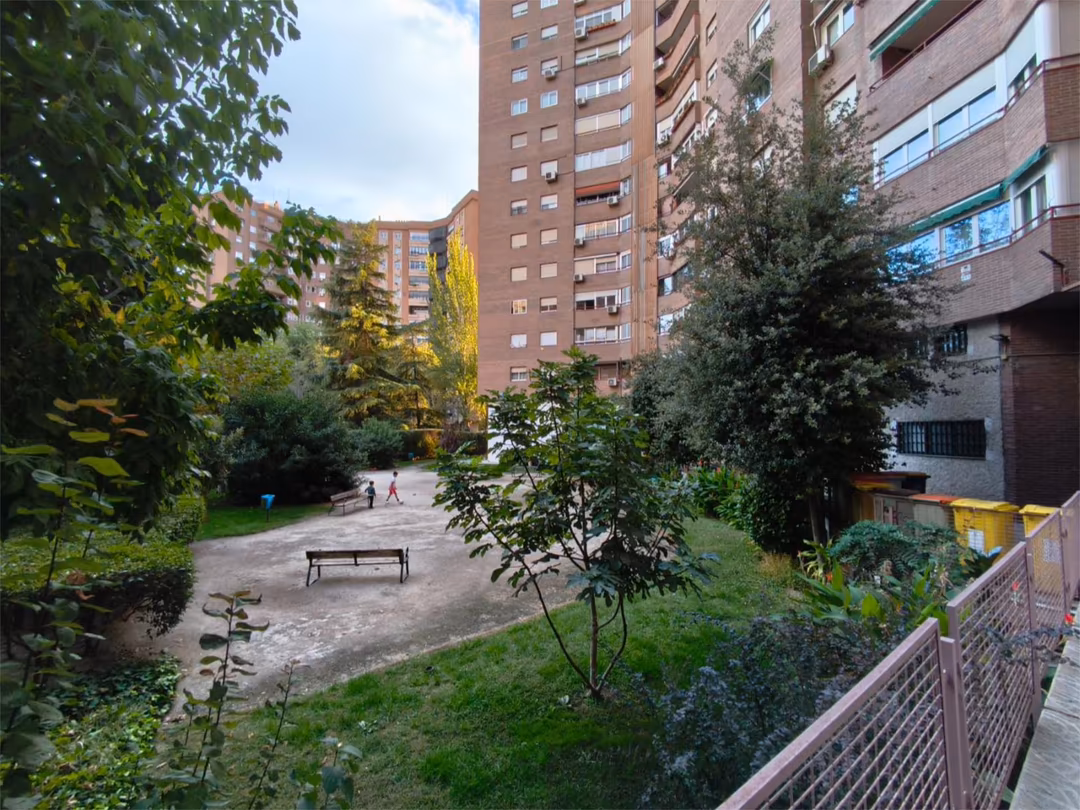 Piso en  Calle de Ramón Areces 14 - Foto 17