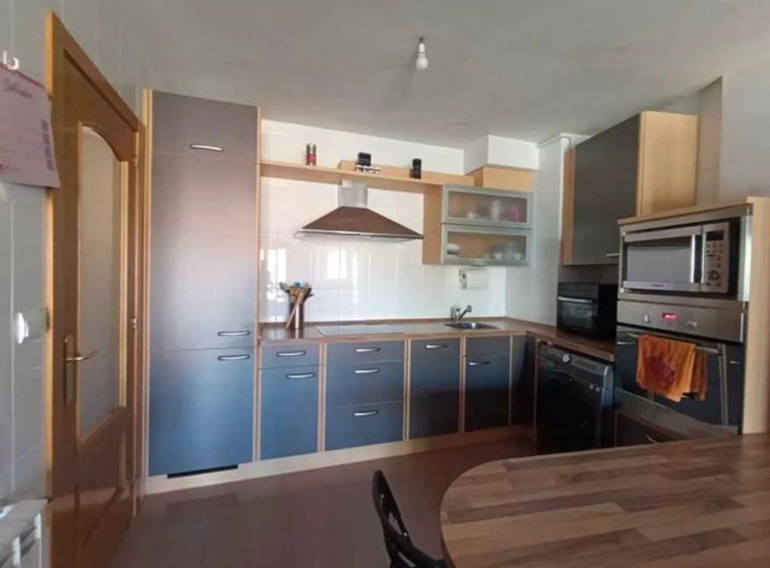 Piso en calle de Ercilla, 20 - Foto 3