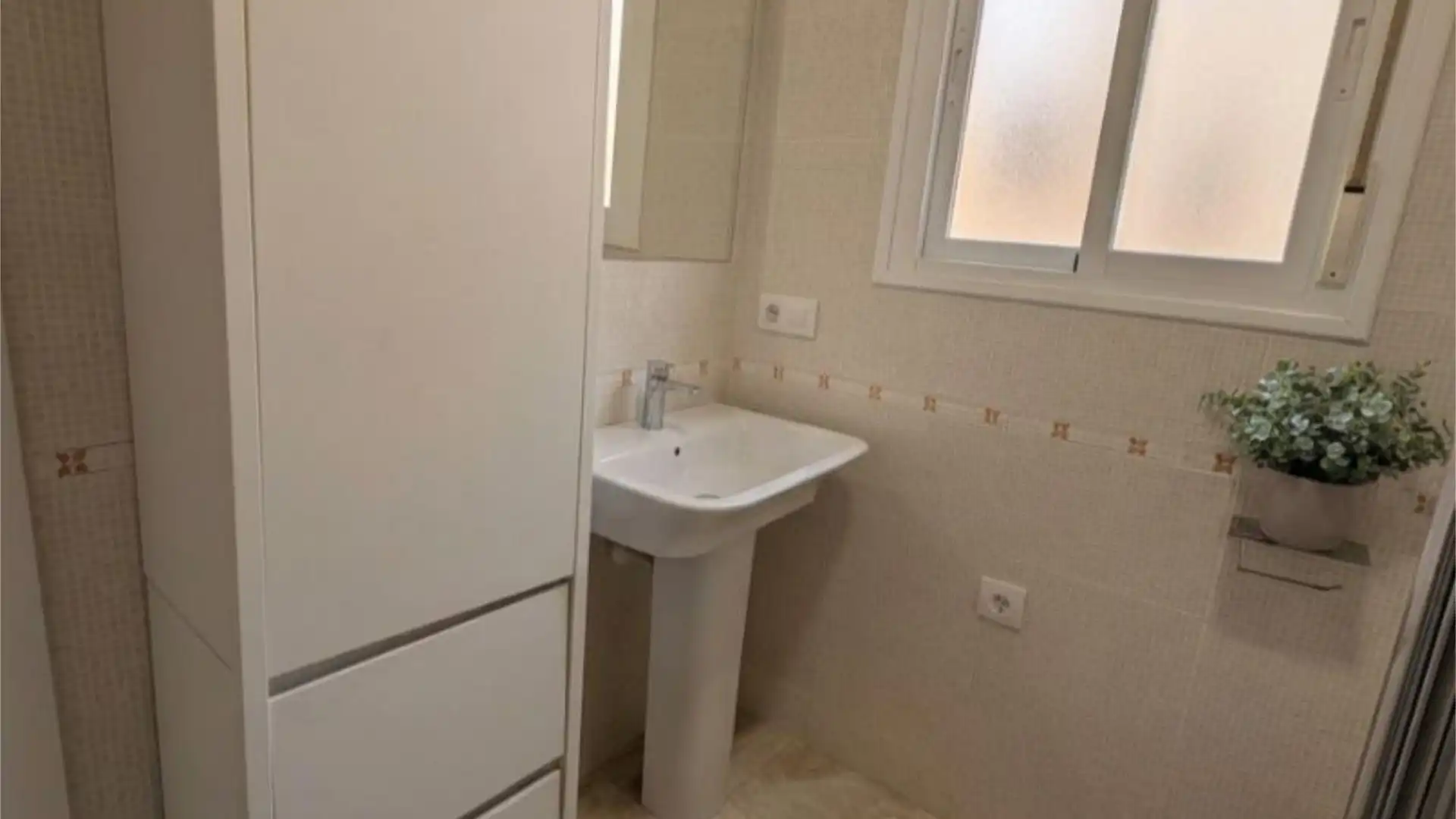 Piso en  Avenida de los Almogávares 28 - Foto 7