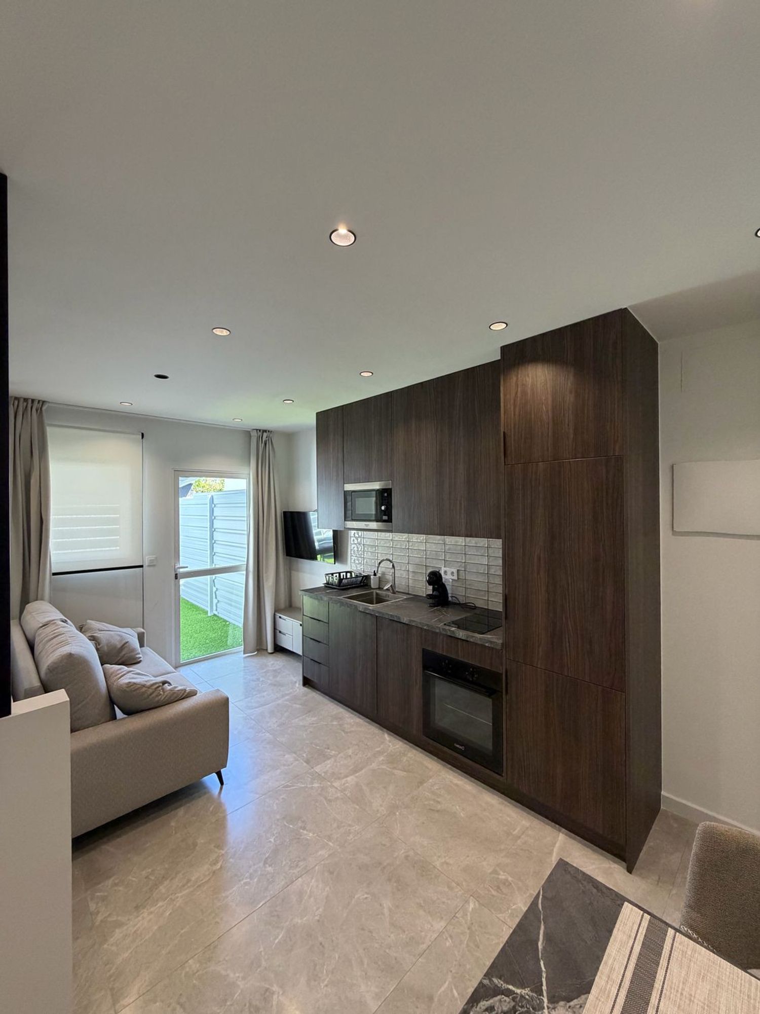 Estudio en calle Ramón del Valle Inclán, 7 - Foto 3