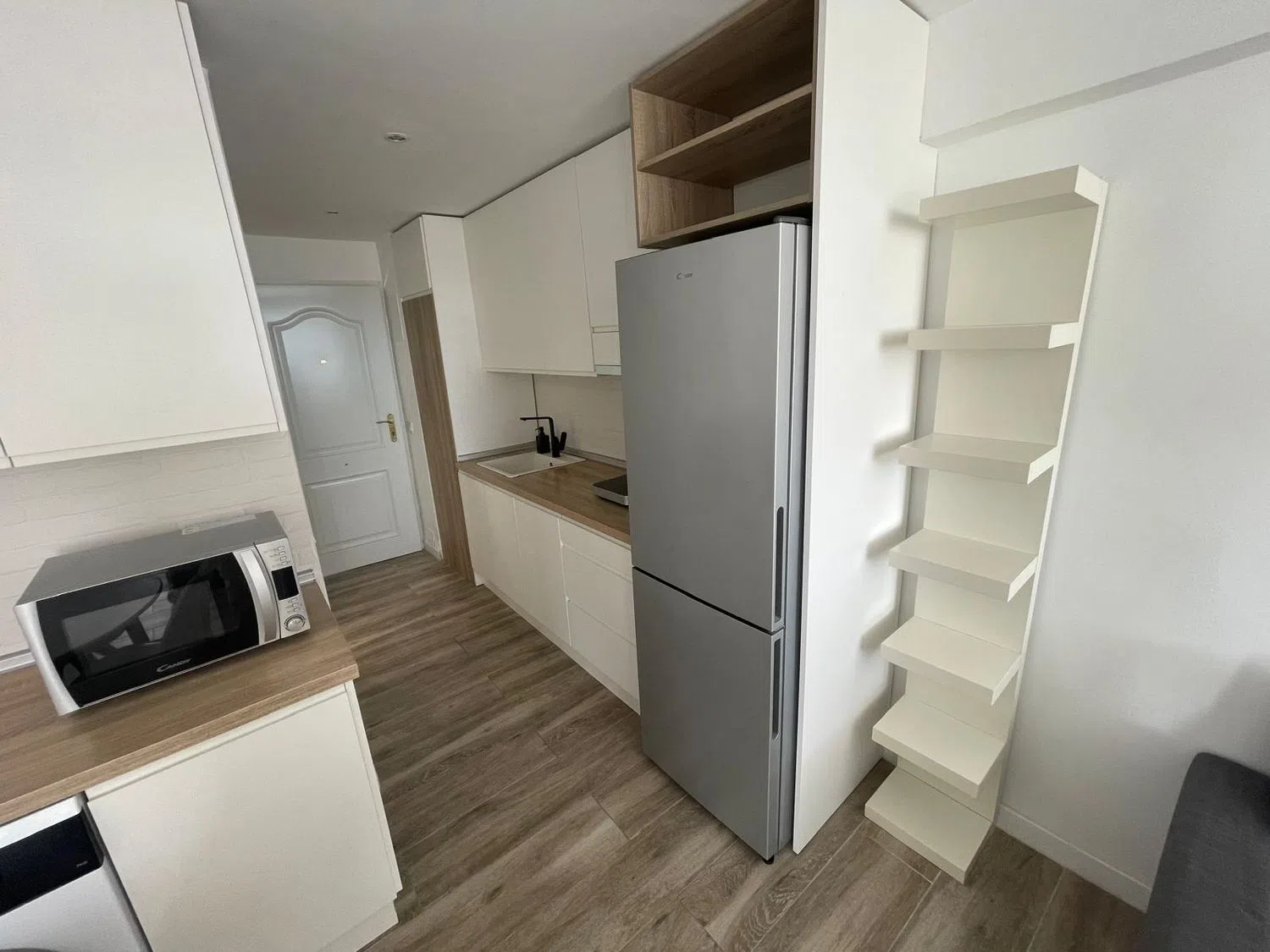 Estudio en calle de Saridakis, 24 - Foto 4