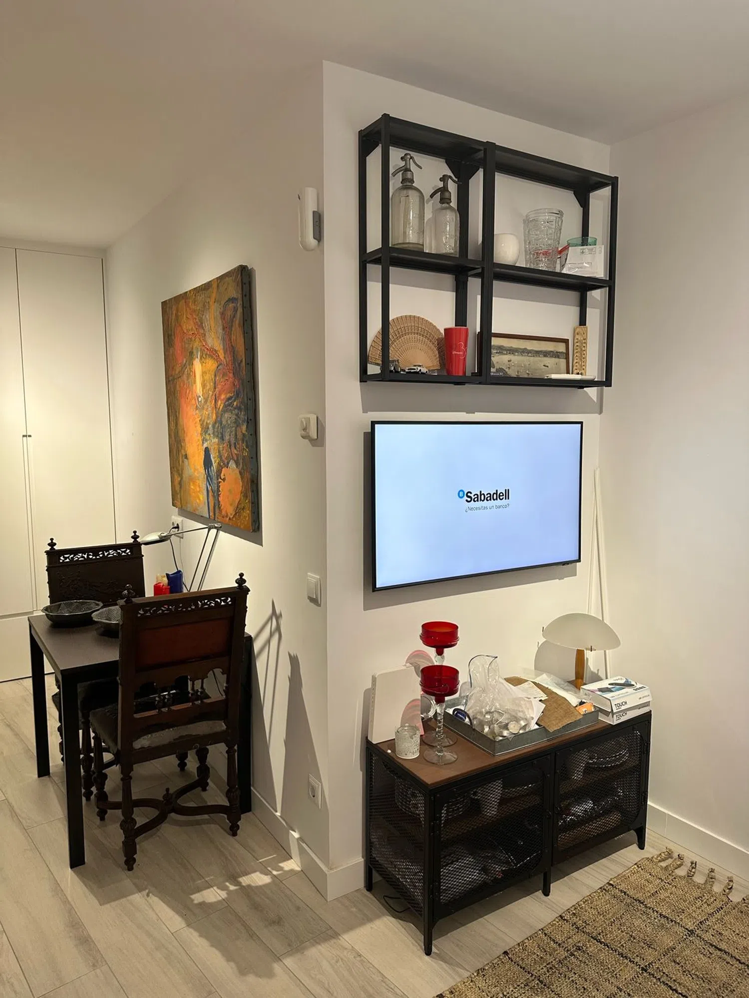 Piso en calle de Jesús y María, 22 - Foto 4