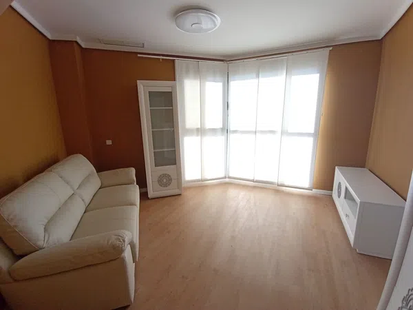 Piso en avenida de las suertes, 55