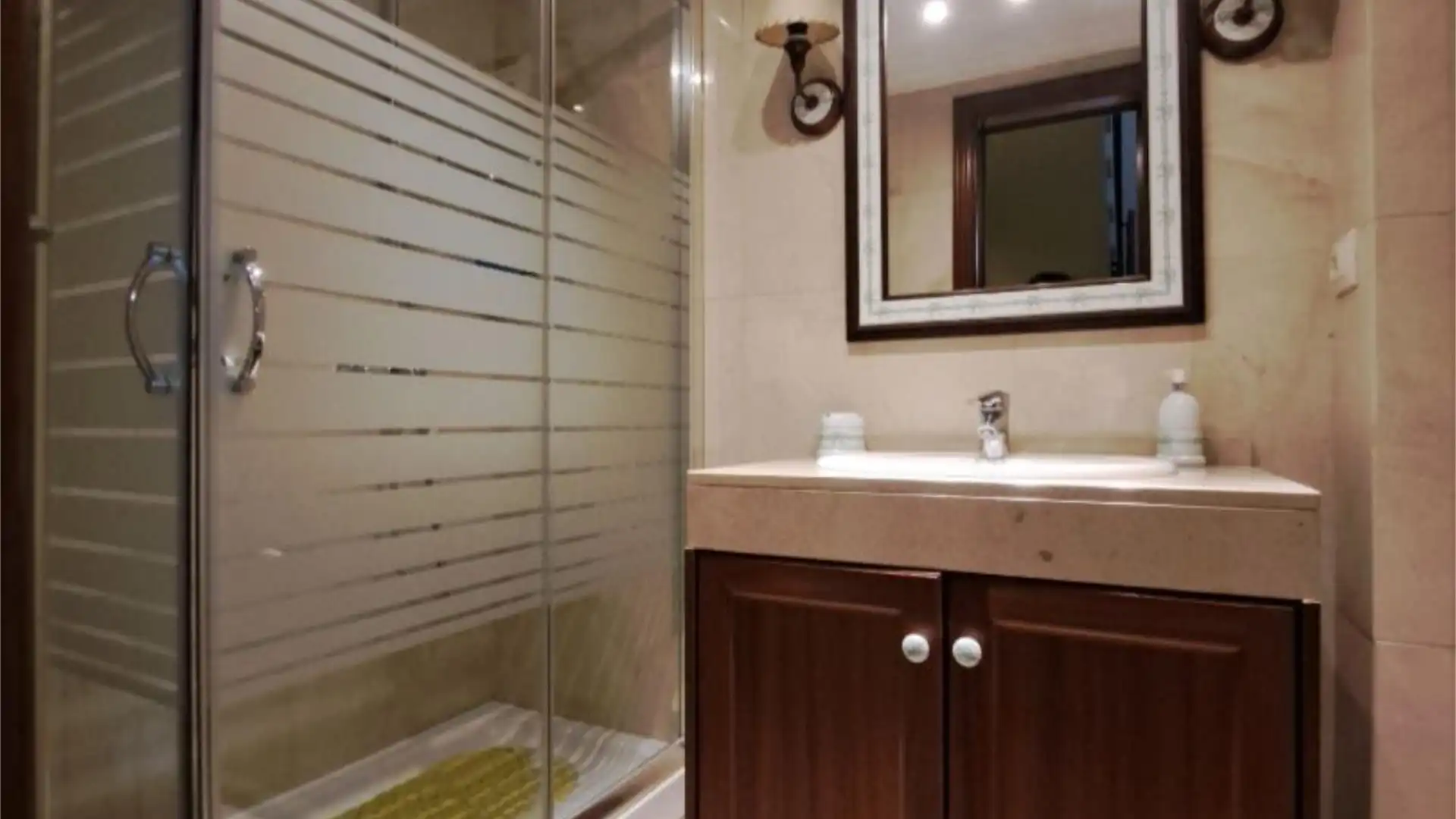 Piso en  Calle Pino Ojeda Pintora-Poeta 4 - Foto 15