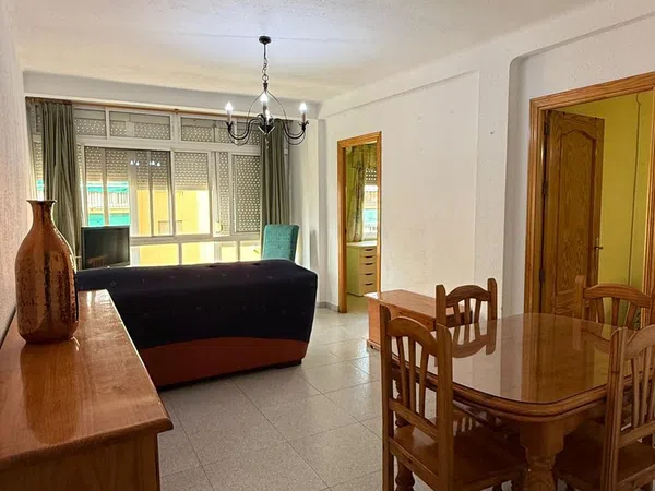 Piso en Frigiliana, Girón - Las Delicias - Pacífico - Foto 4