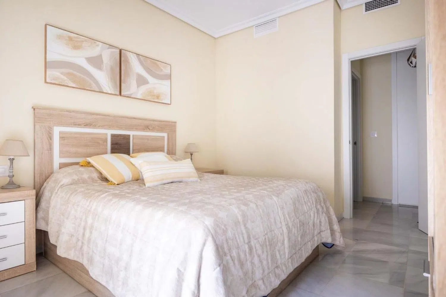 Piso en C. San Jacinto, 64 - Foto 3