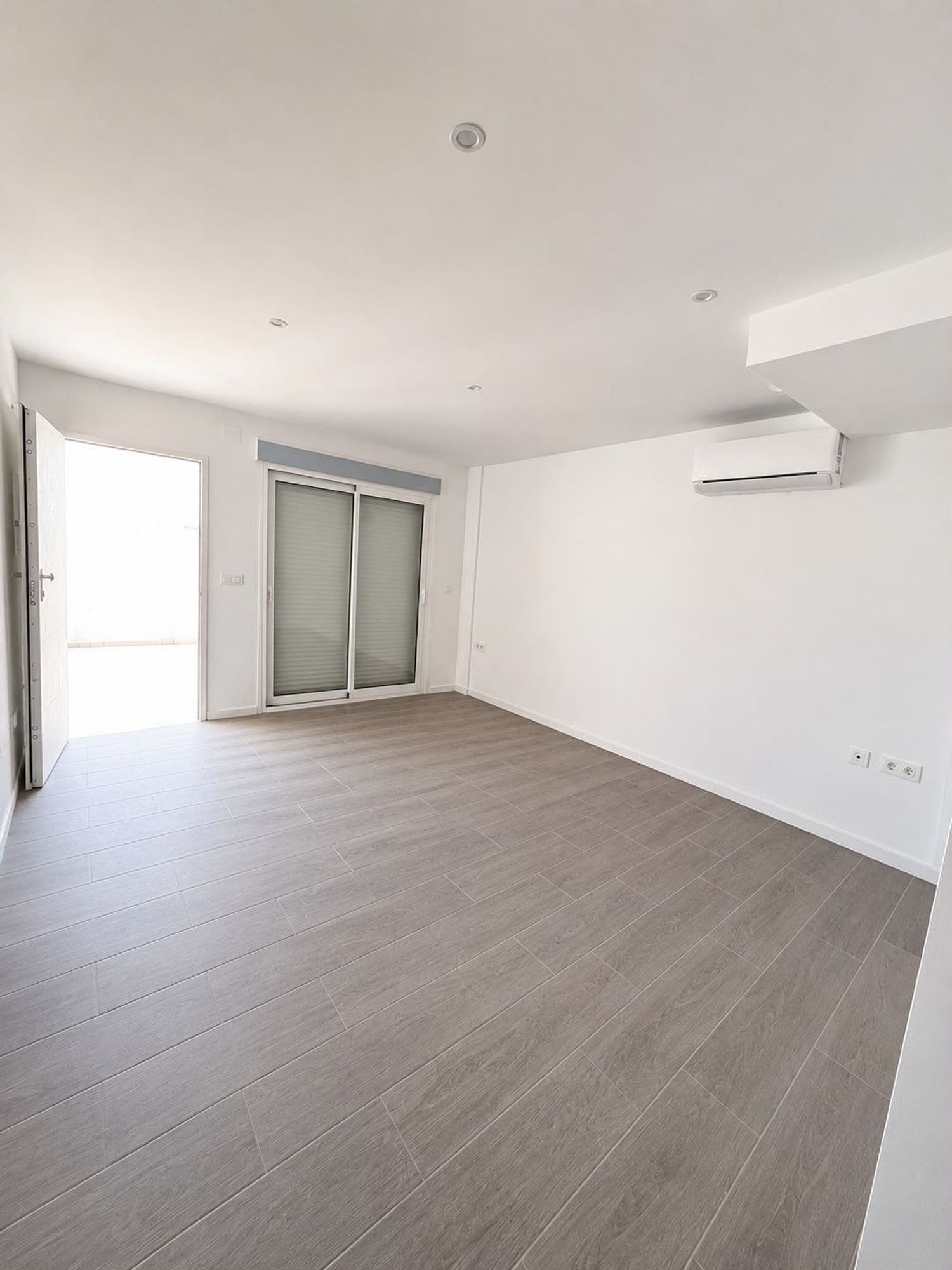 Chalet pareado en Calle Tucán, 68, Cuatro Plumas-La Cumbre - Foto 3