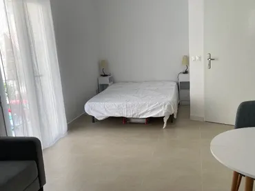 Estudio en  Calle Teniente Salvio Ravassa 3 - Foto 4