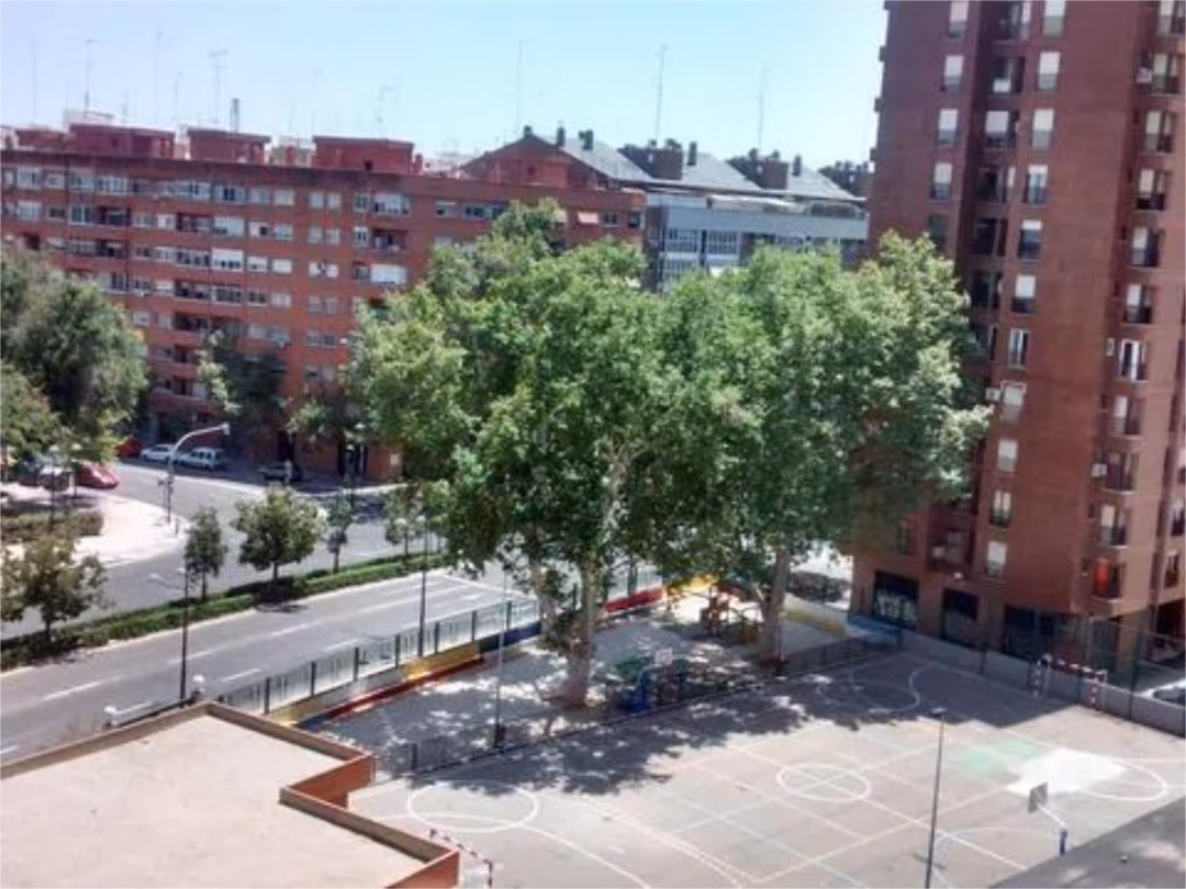 Piso en  Carrer del Clariano 35 - Foto 12