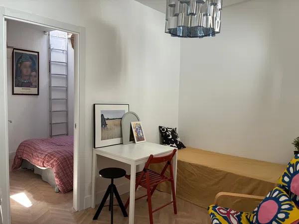 Piso en plaza de Santo Domingo, 12