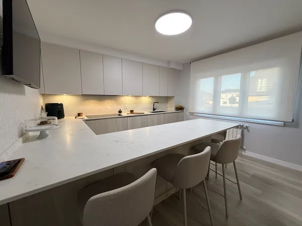 Chalet adosado en Barrio Olivares - Foto 9