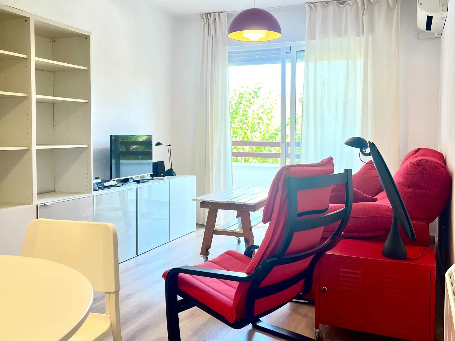 Piso en calle Pedro Garcia Tovar, 8 - Foto 2