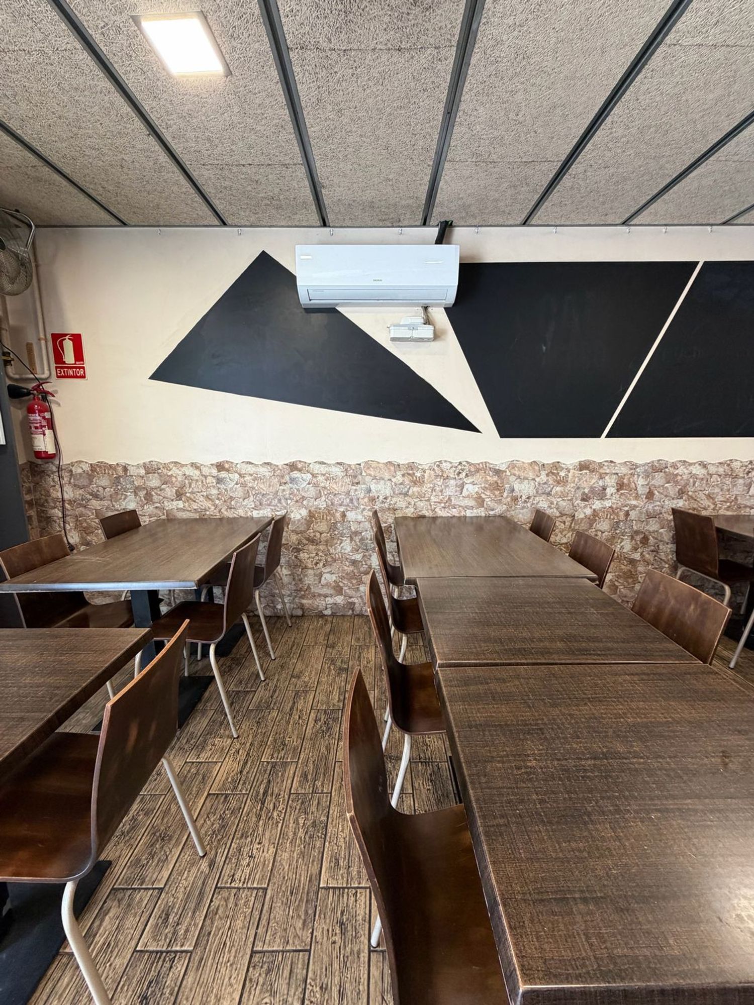Local en Avenida d'Ègara, 85, Casablanques - Foto 2