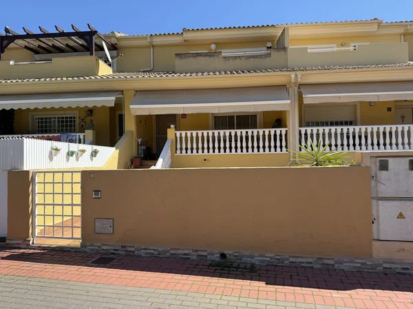 Chalet adosado en Calle Marsala, 30 - Foto 1
