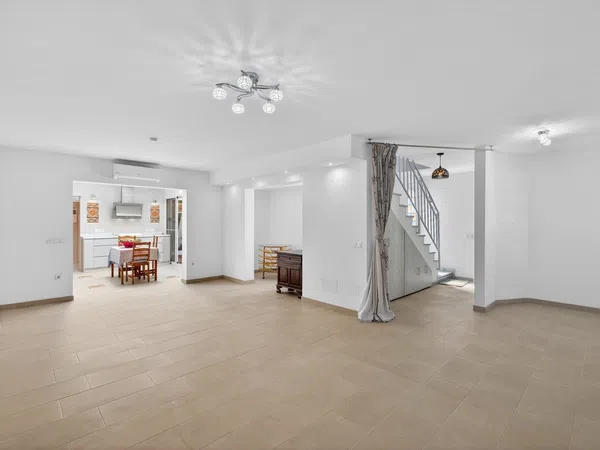 Chalet adosado en calle Almería, 63 - Foto 5