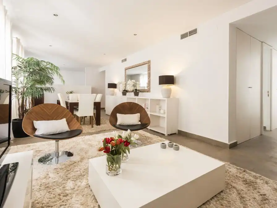 Apartamento en  Calle Carlos I de España 12 - Foto 8