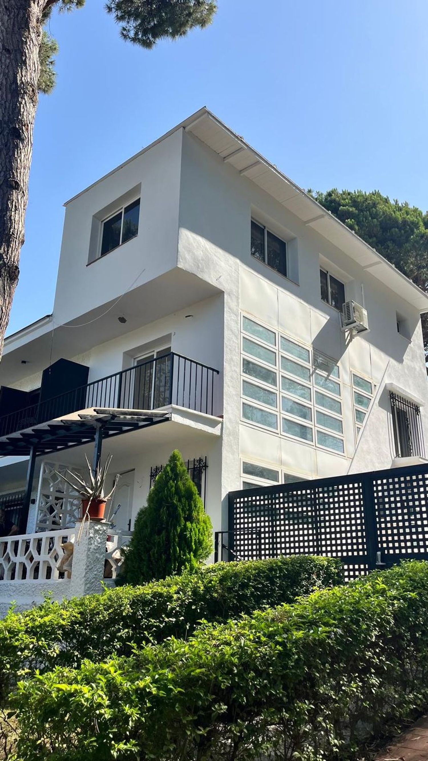 Chalet adosado en calle Urbanizacion Real de Zaragoza, 1 - Foto 1