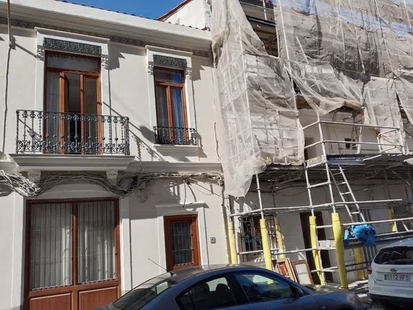 Chalet adosado en calle de Vicent Brull, 51 bajo - Foto 2