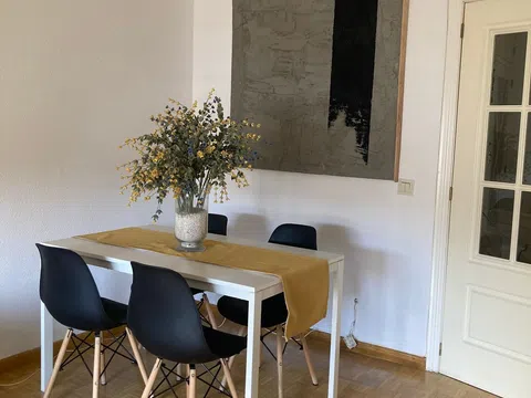 Piso en calle Cónsul Lucio Cornelio Balbo, 2