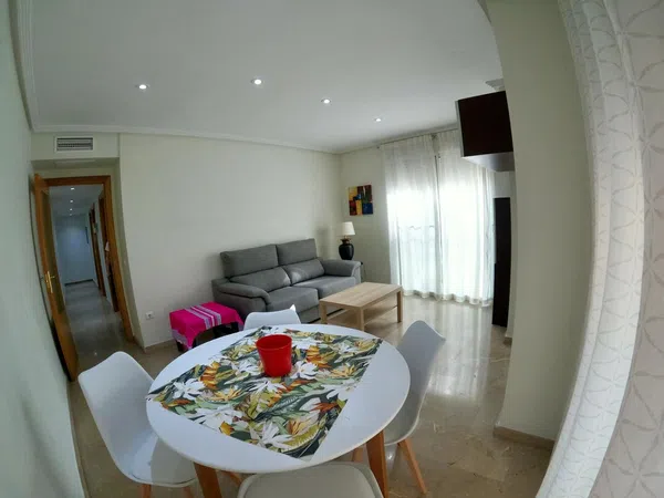 Piso en avenida Don Juan de Borbon, 52