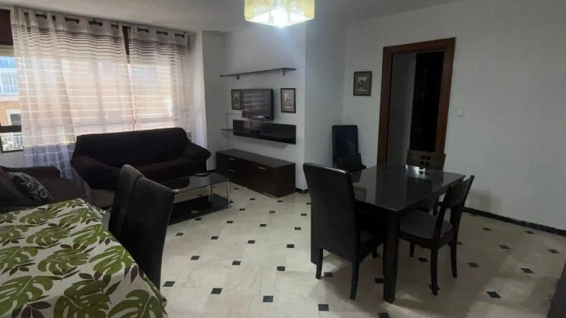 Piso en  Calle Pedro Antonio de Alarcón 54 - Foto 1