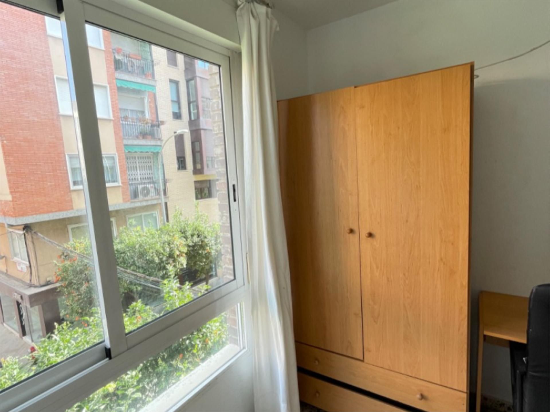 Piso en  Calle Obispo Frutos 4 - Foto 4