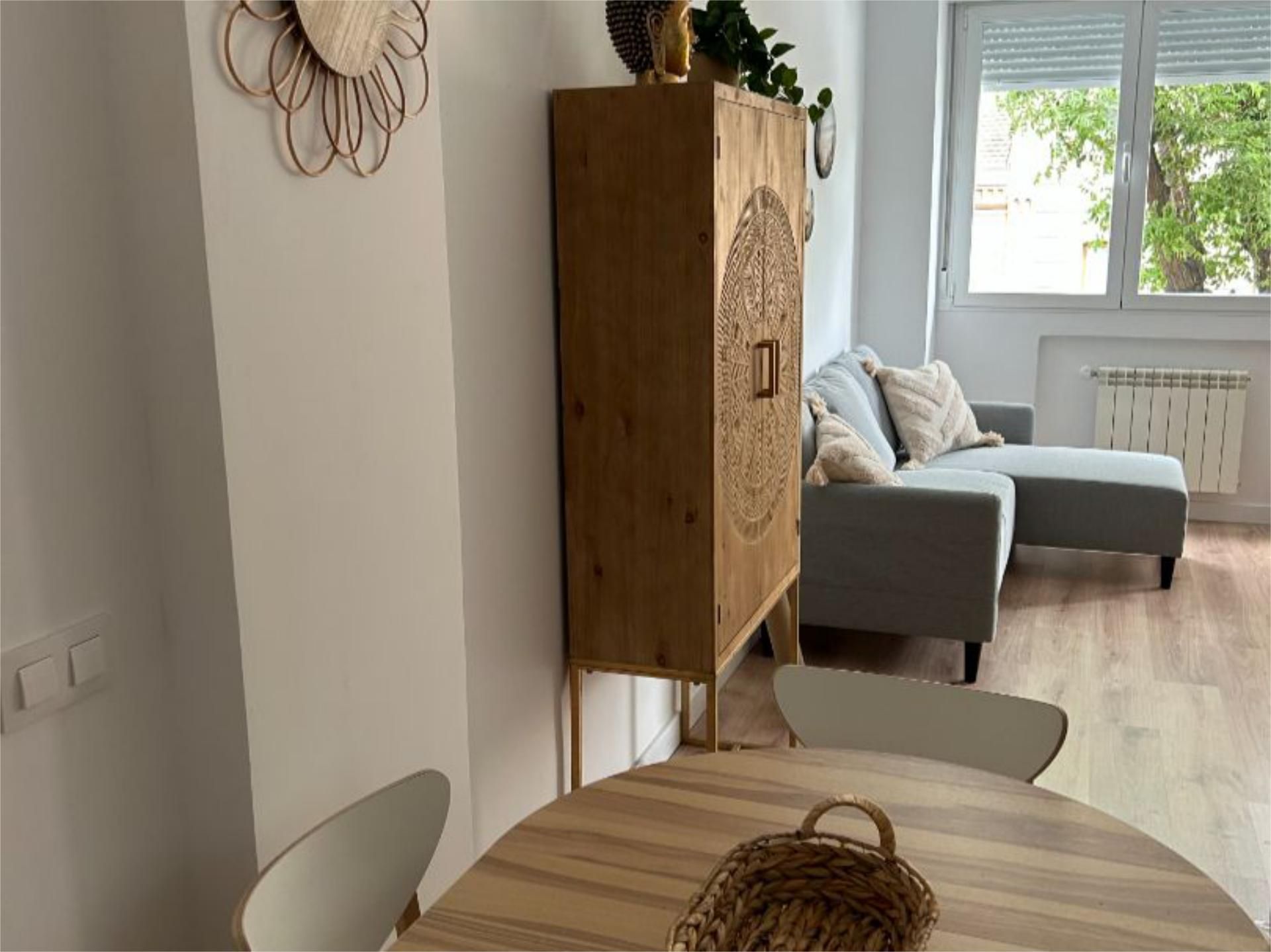 Piso en  Calle del General Lacy 42 - Foto 13