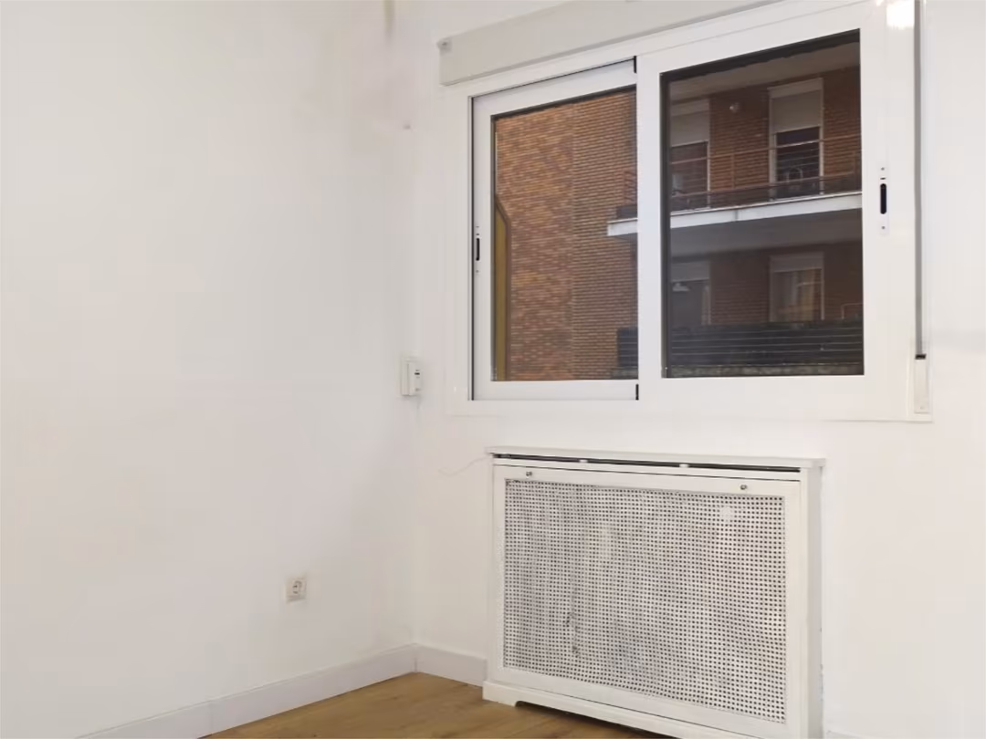 Piso en  Calle de Coslada 5 - Foto 8