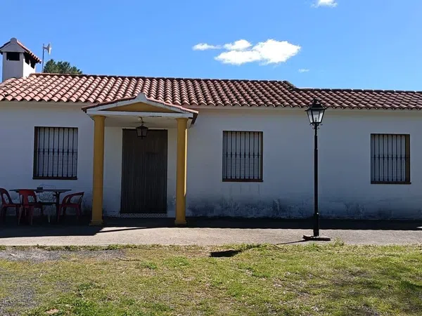 Casa o chalet independiente en Carretera n 502 Kilometro 351,700 s/n - Foto 1