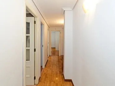 Piso en  Carrer Metge Julià 18 - Foto 12