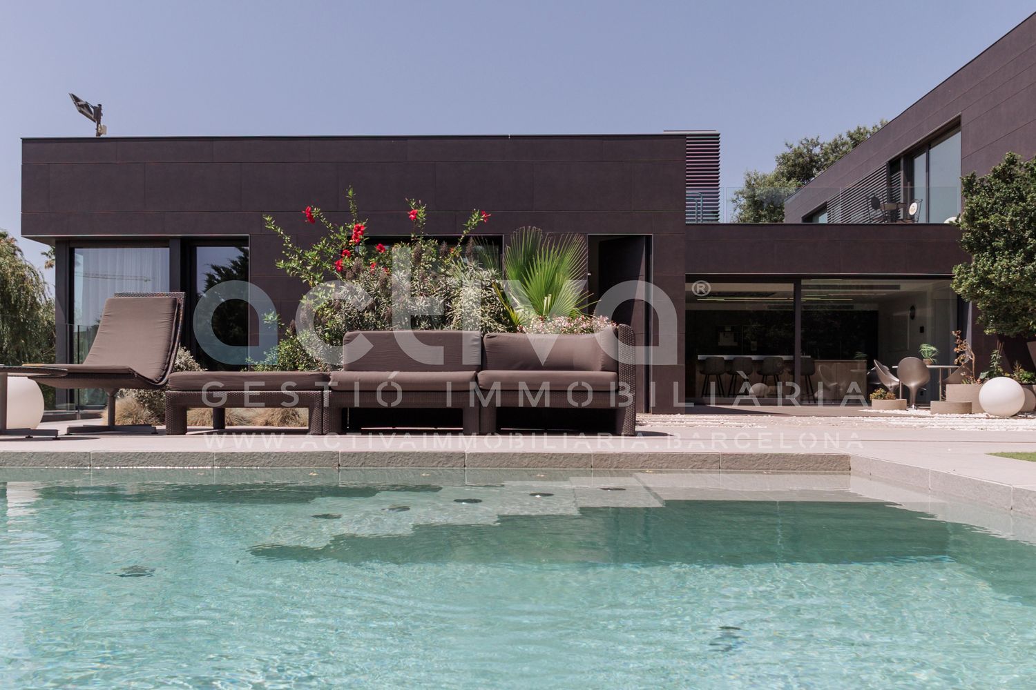 Casa o chalet independiente en Avenida de Jacint Esteva Fontanet, La Miranda - Ciutat Diagonal - Foto 3