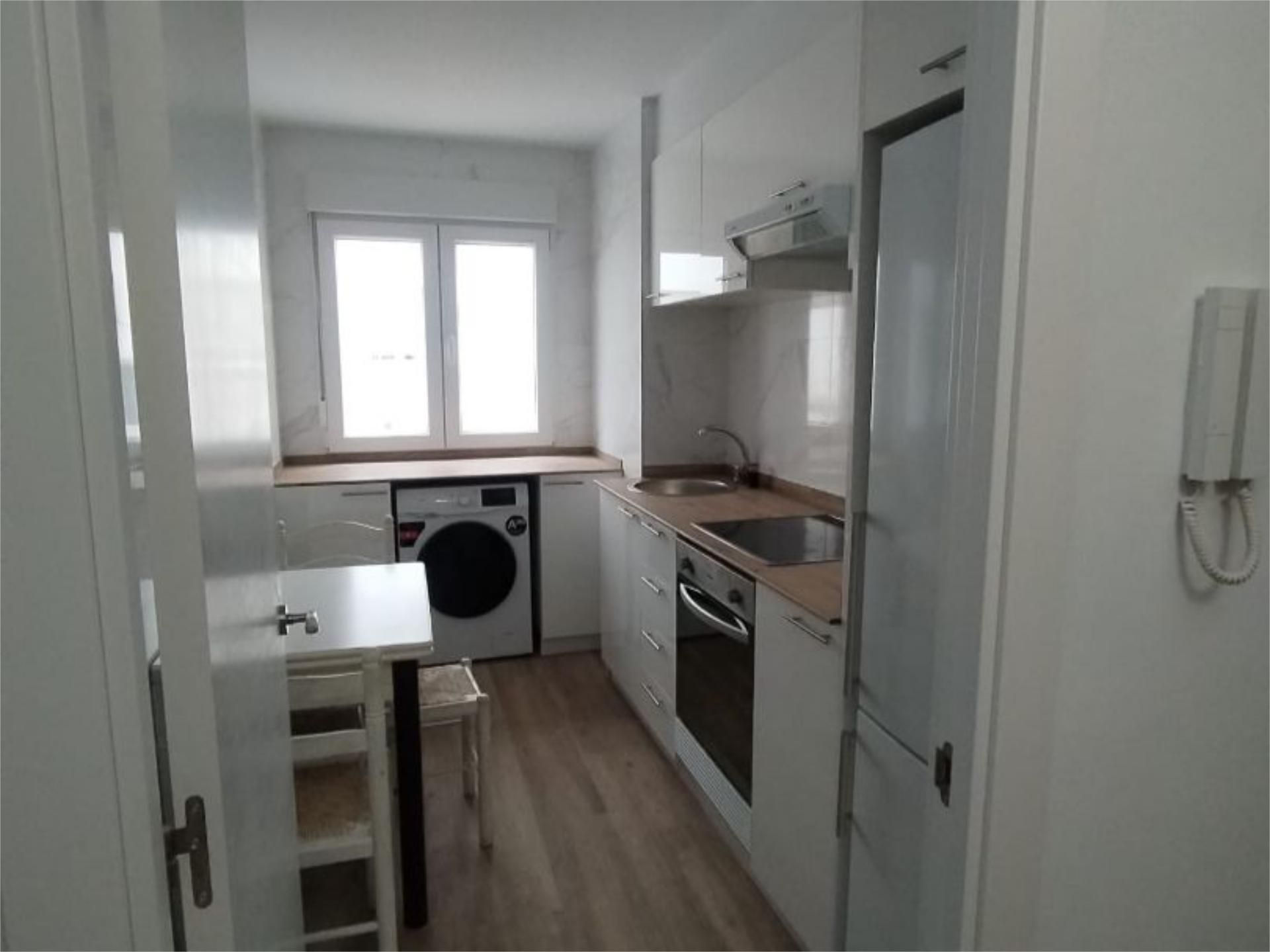 Piso en  Calle Fuertes Acevedo 107 - Foto 11