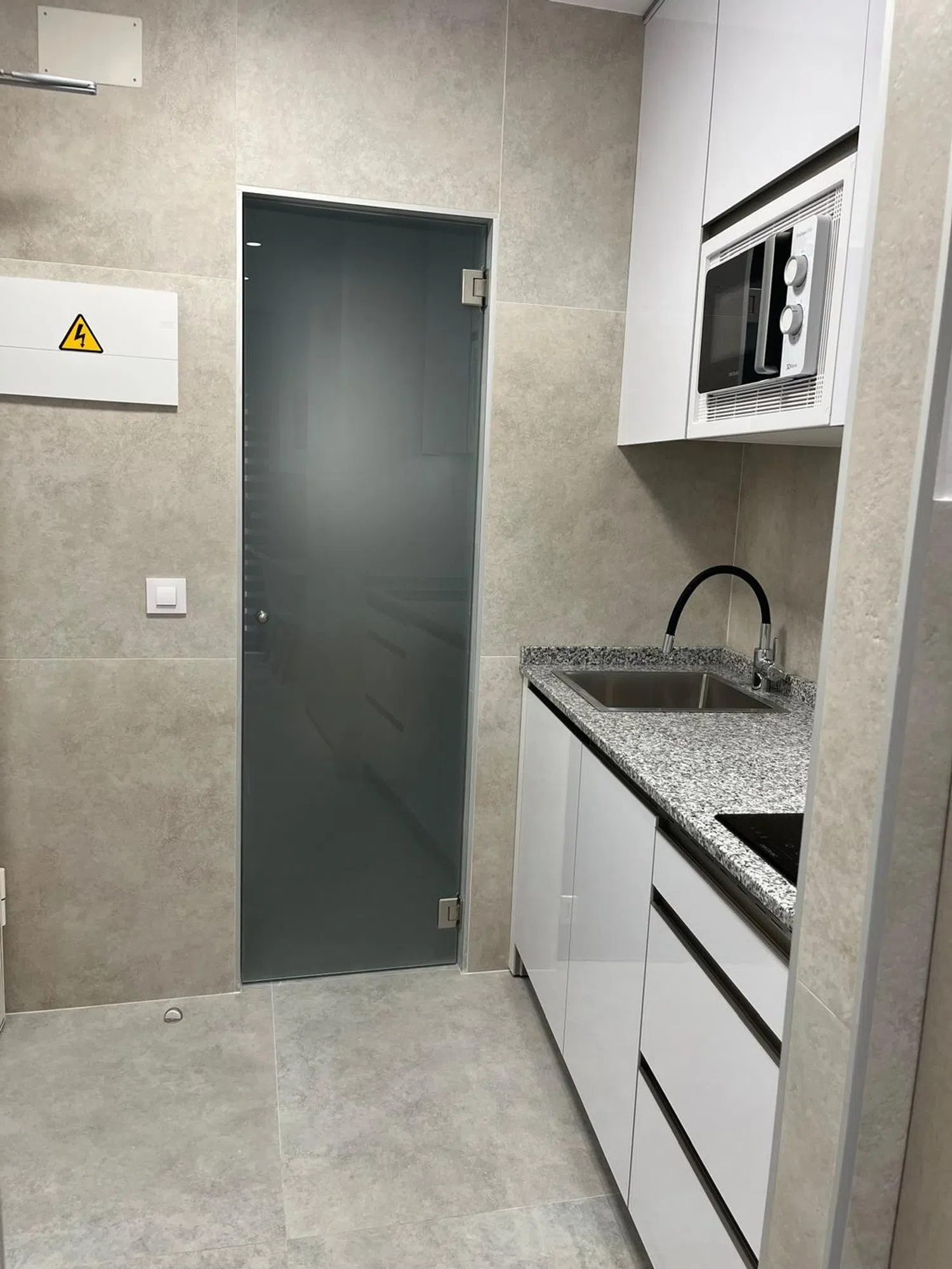 Estudio en calle de Antonia Lancha, 30 - Foto 8