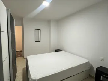 Piso en  Calle Isla Cristina 13 - Foto 8