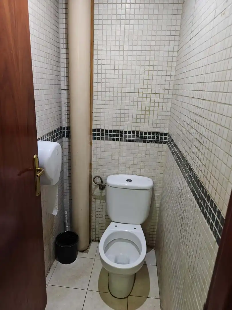 Local comercial en Badalona - Foto 14