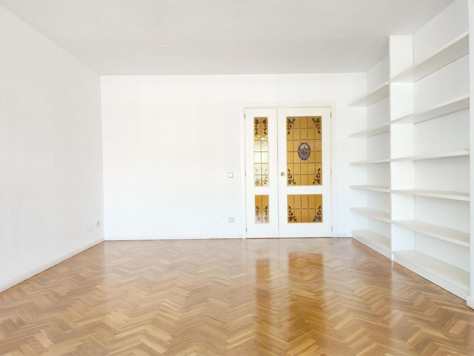 Piso en  Calle de Raimundo Fernández Villaverde 42 - Foto 2