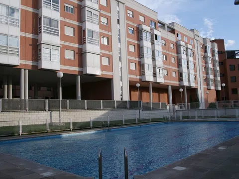 Piso en calle de Julian Camarillo, 59