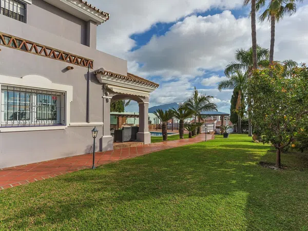 Casa independiente en calle Pico del Naranco, 59 - Foto 3