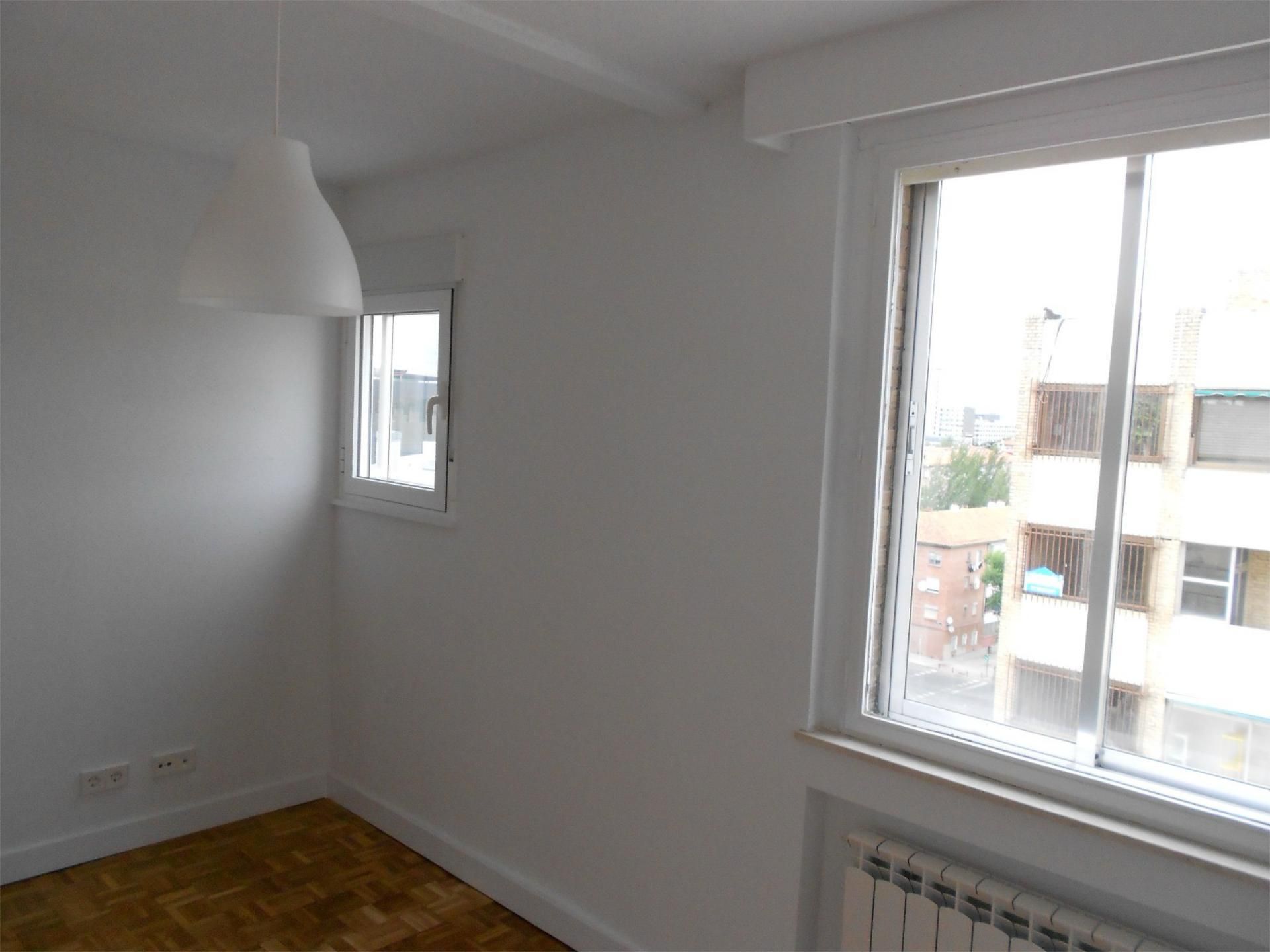 Piso en  Calle de Mauricio Legendre 45B - Foto 2