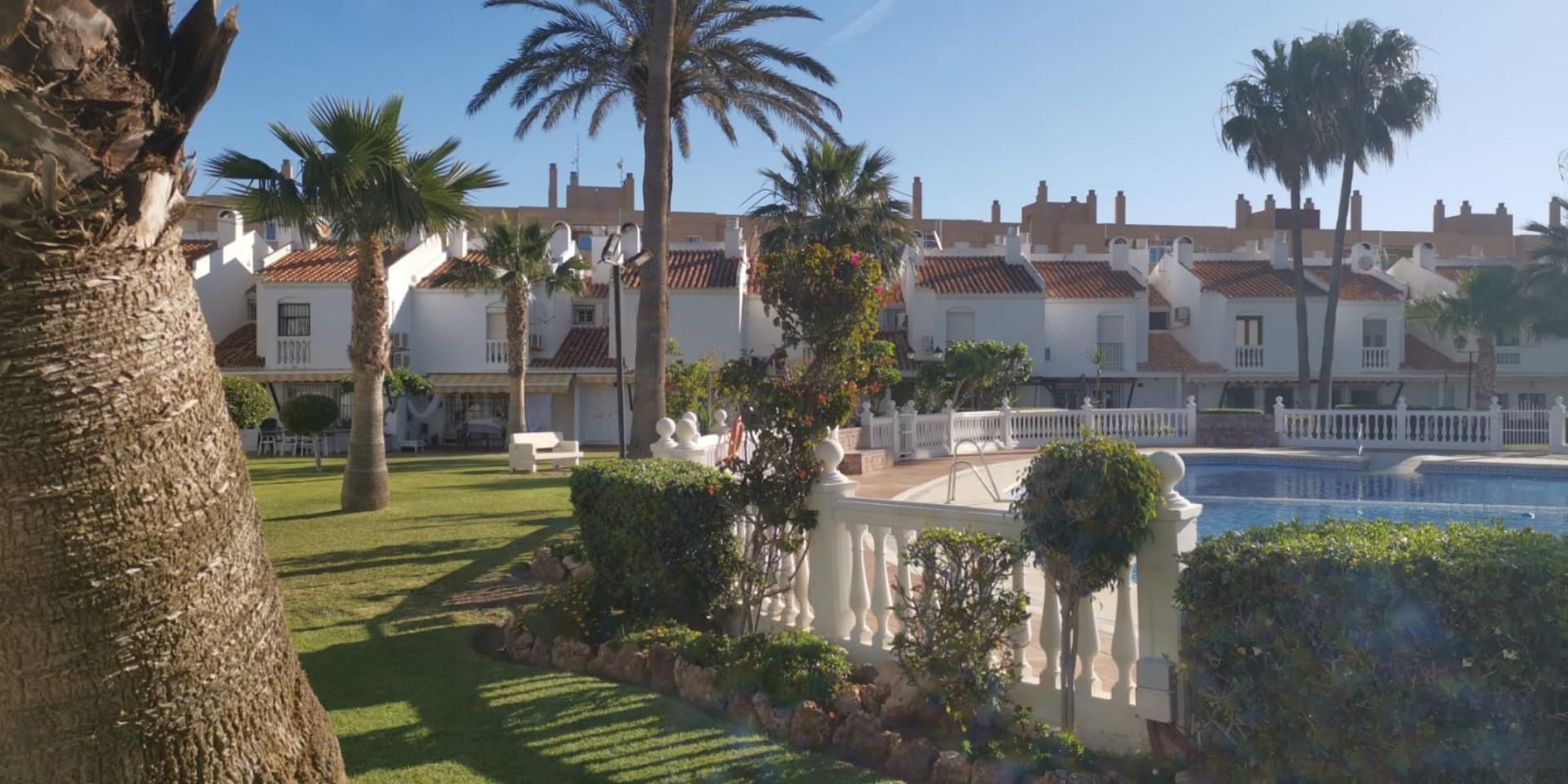 Apartamento en  Calle Acacias de Guadalmar 4 - Foto 8