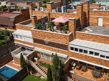 Casa adosada en  C. de la Pl. - Foto 18