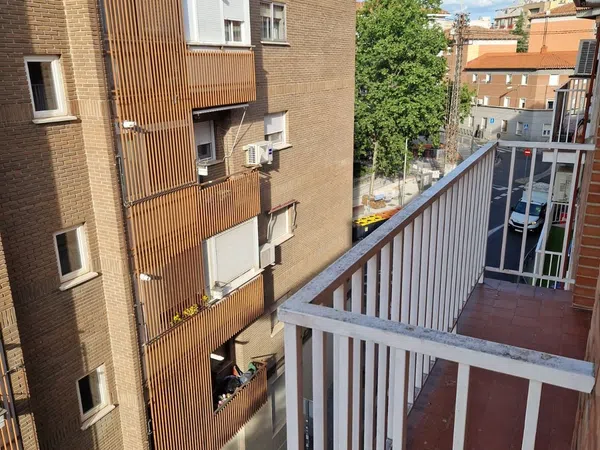 Alquiler de ático en Calle Veza, 1