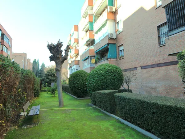 Piso en avenida de Gran Bretaña, 14 - Foto 2