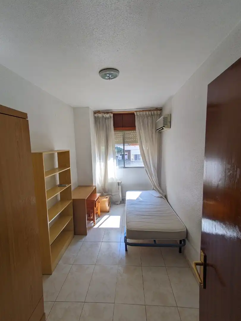 Piso en  Avenida de Juan Pablo II 8 - Foto 8