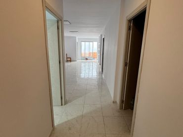 Piso en  Carrer d'Antonia Martínez 9 - Foto 3