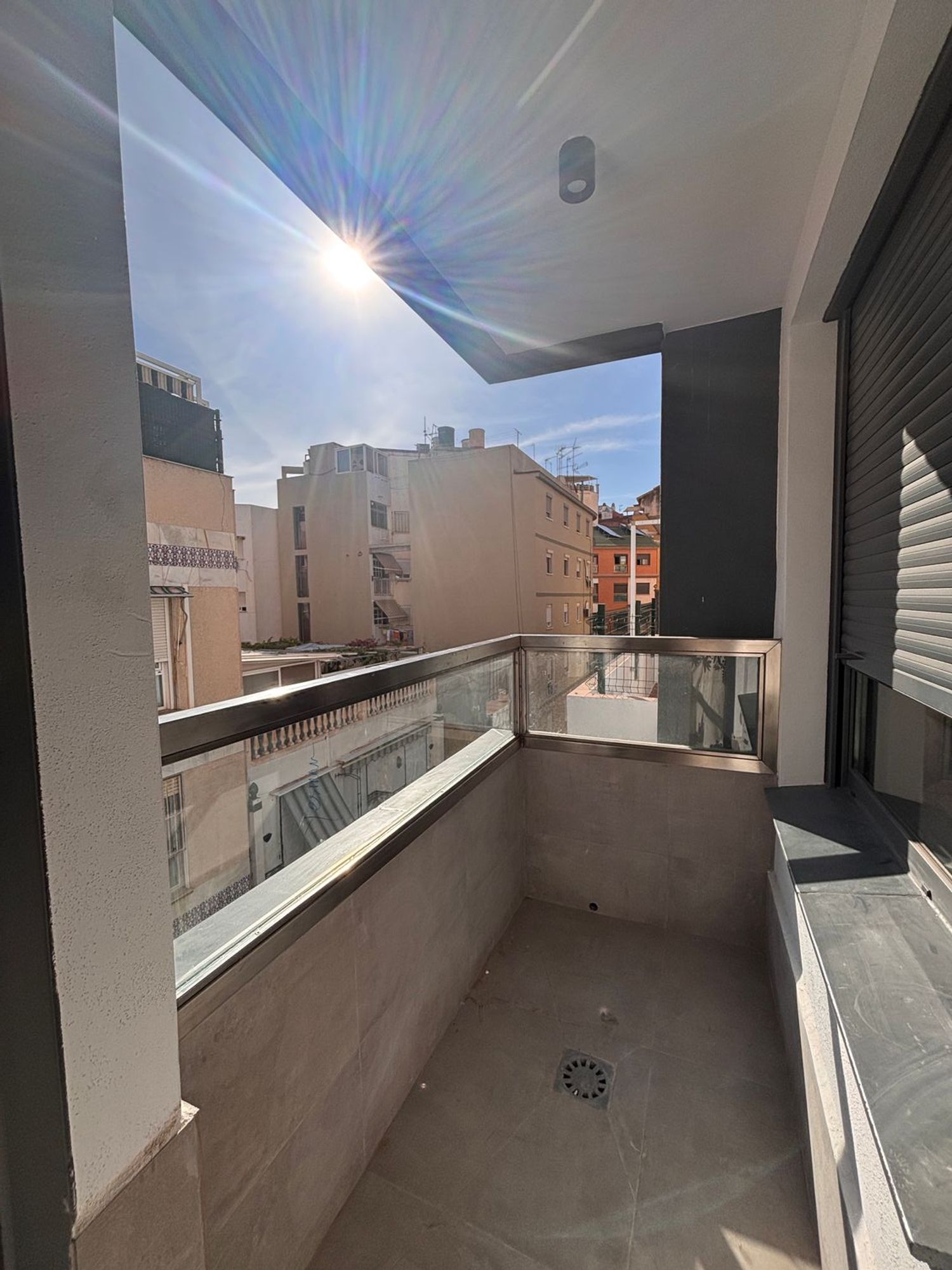 Piso en Calle Frigiliana, Girón - Las Delicias - Pacífico - Foto 6