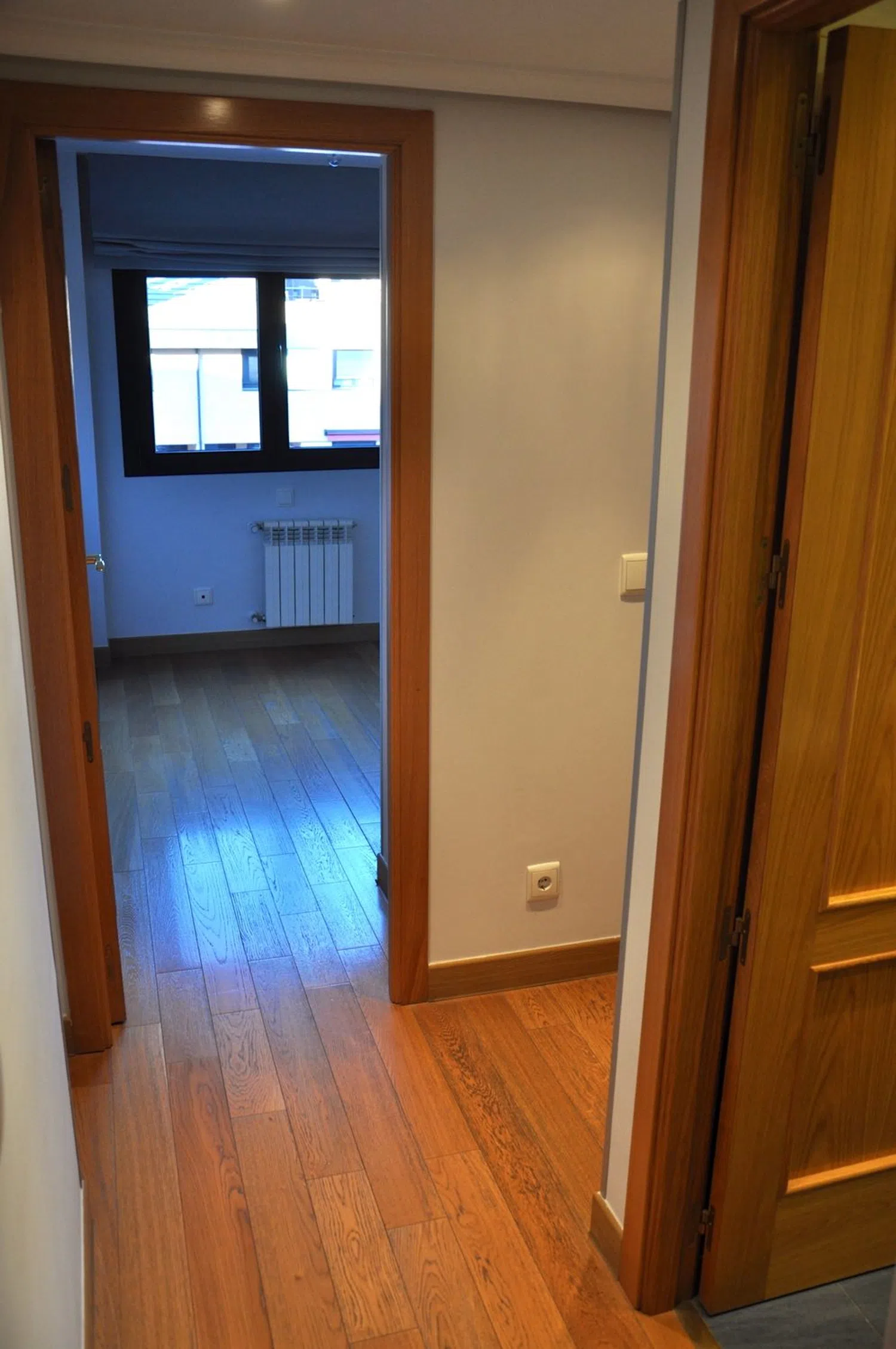 Piso en calle de la Bahía de Santander, 85 - Foto 2