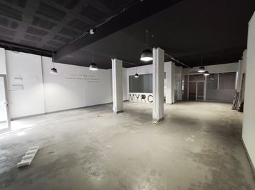 Local comercial en  Carrer de Justa Goicoechea 8 - Foto 5
